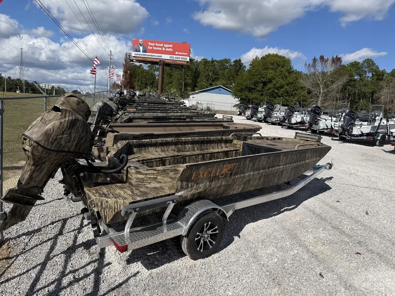 Slide: The Image of Excel 1751 Viper F4 2026 - 5