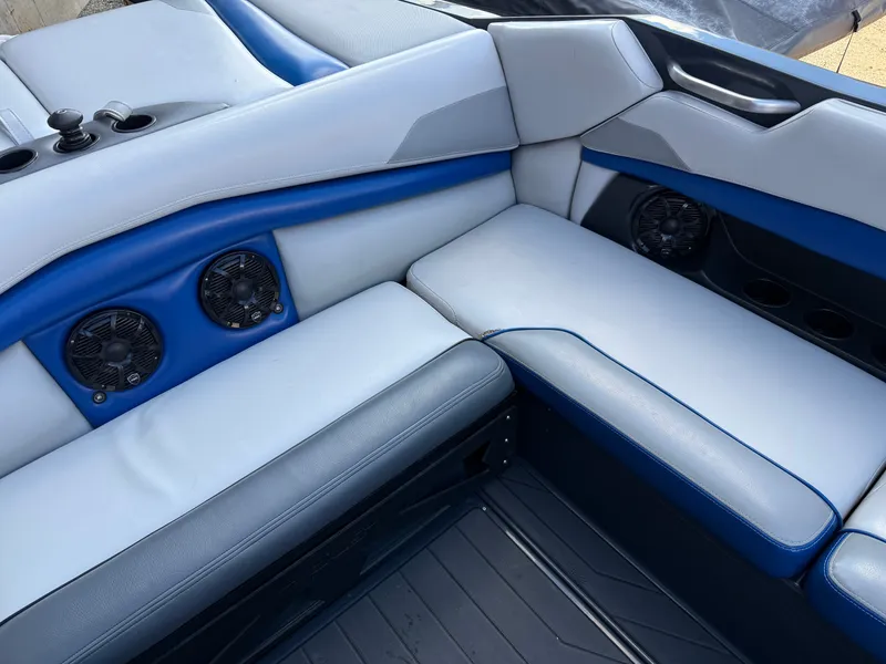 Slide: The Image of Axis A22 2015 - 481