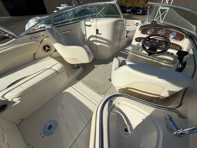 Slide: The Image of Sea Ray 240 Sundeck 2008 - 564