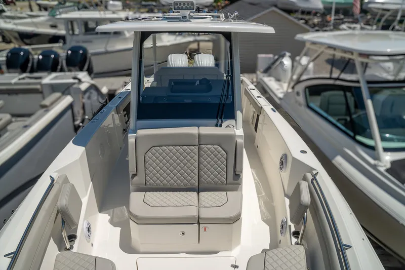 Slide: The Image of Pursuit S 288 Sport 2026 - 10