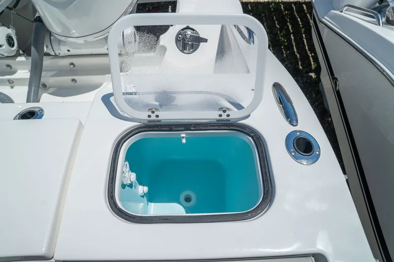 Slide: The Image of Pursuit S 288 Sport 2026 - 26