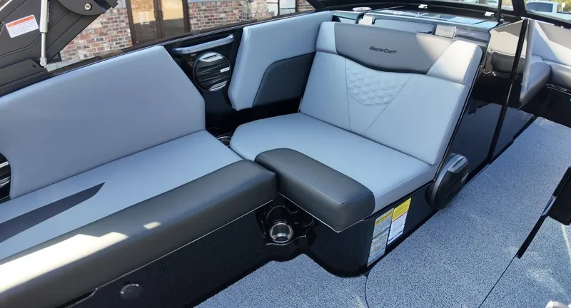 Slide: The Image of MasterCraft NXT22 2026 - 11