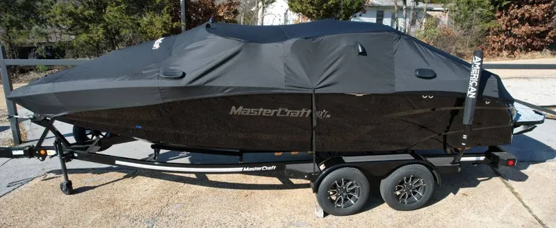 Slide: The Image of MasterCraft NXT22 2026 - 19