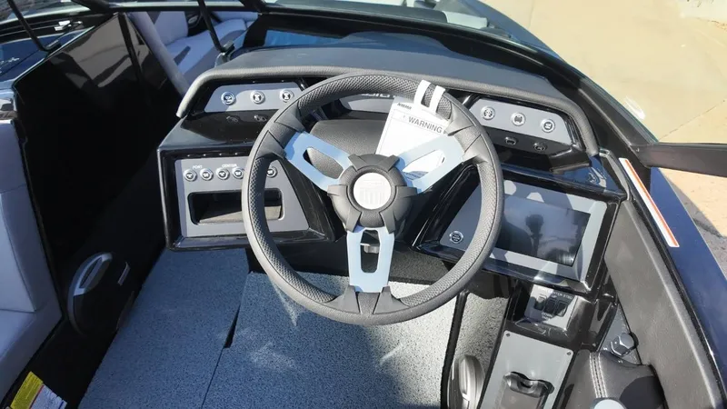 Slide: The Image of MasterCraft NXT22 2026 - 9