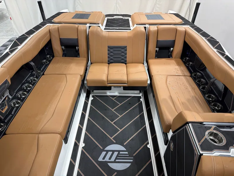 Slide: The Image of Malibu 26 LSV 2026 - 10