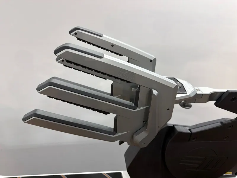 Slide: The Image of Malibu 26 LSV 2026 - 19