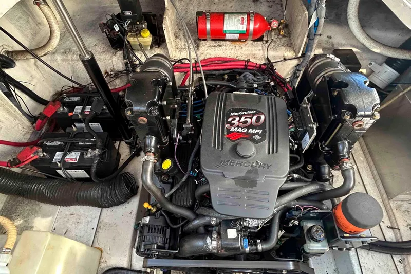 Slide: The Image of Engine compartment of a 2007 Sea Ray 260 Sundancer with MerCruiser 350 MAG MPI. - 19