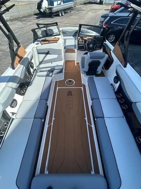 Slide: The Image of Axis T250 2025 - 11