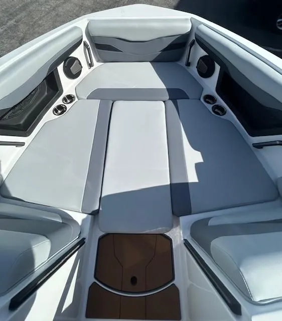 Slide: The Image of Axis T250 2025 - 14