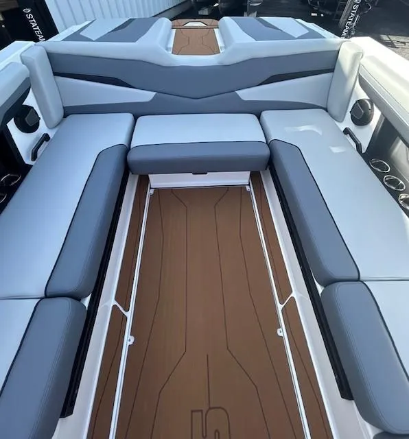 Slide: The Image of Axis T250 2025 - 21