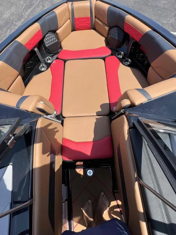 Slide: The Image of Malibu Wakesetter 25LSV 2024 - 5