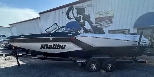 The Image of Malibu Wakesetter 24MXZ 2025 - 1