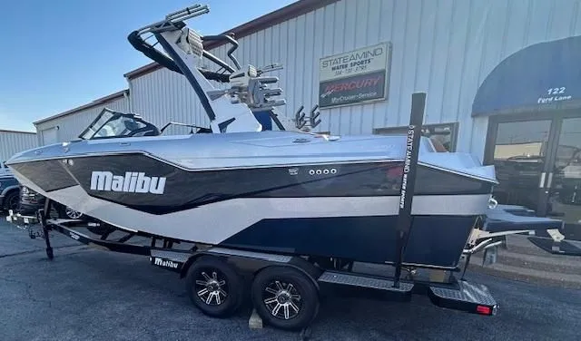 Slide: The Image of Malibu M230 2025 - 25