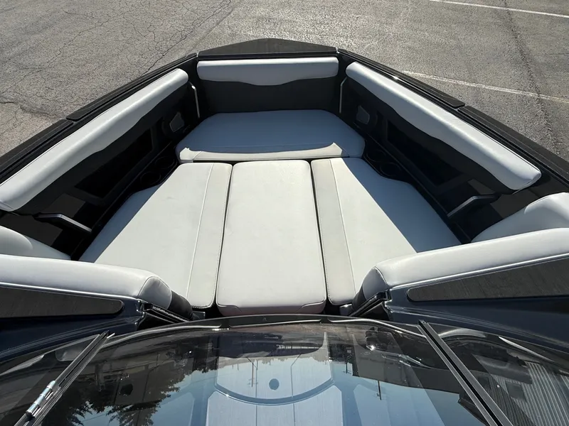 Slide: The Image of Axis T220 2025 - 9