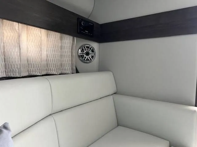 Slide: The Image of Formula Boats 330 CBR 2025 - 23