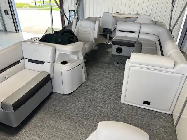 Slide: The Image of Godfrey Sweetwater 2286FISH 2025 - 4