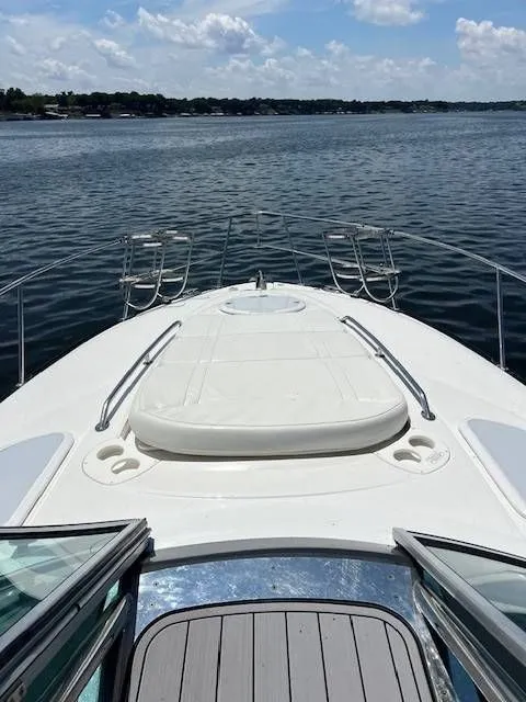 Slide: The Image of Monterey 335 Sport Yacht 2015 - 13