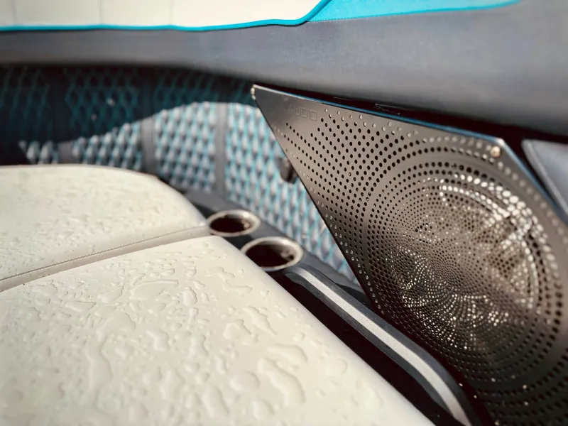 Slide: The Image of Godfrey XP 2700 W w/iMPACT PLUS Toon Package 2024 - 11