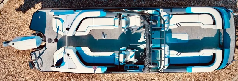 Slide: The Image of Godfrey XP 2700 W w/iMPACT PLUS Toon Package 2024 - 16