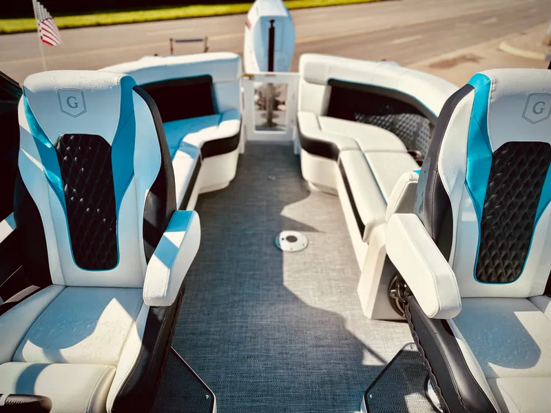 Slide: The Image of Godfrey XP 2700 W w/iMPACT PLUS Toon Package 2024 - 20