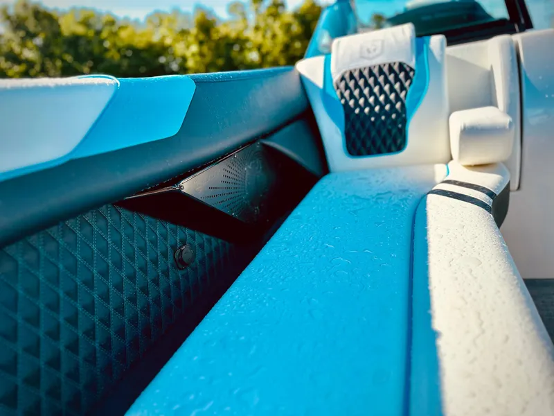 Slide: The Image of Godfrey XP 2700 W w/iMPACT PLUS Toon Package 2024 - 21