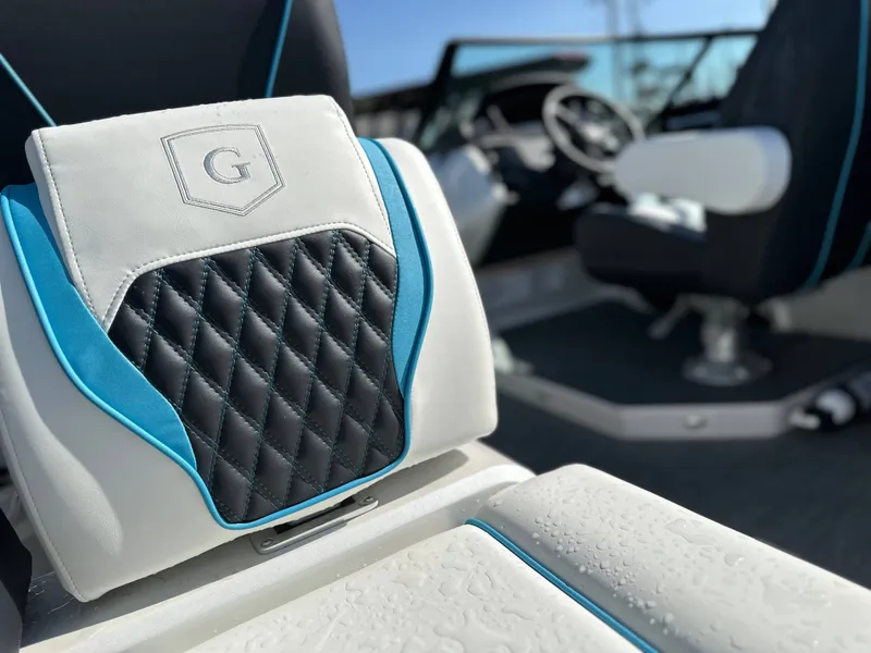 Slide: The Image of Godfrey XP 2700 W w/iMPACT PLUS Toon Package 2024 - 23