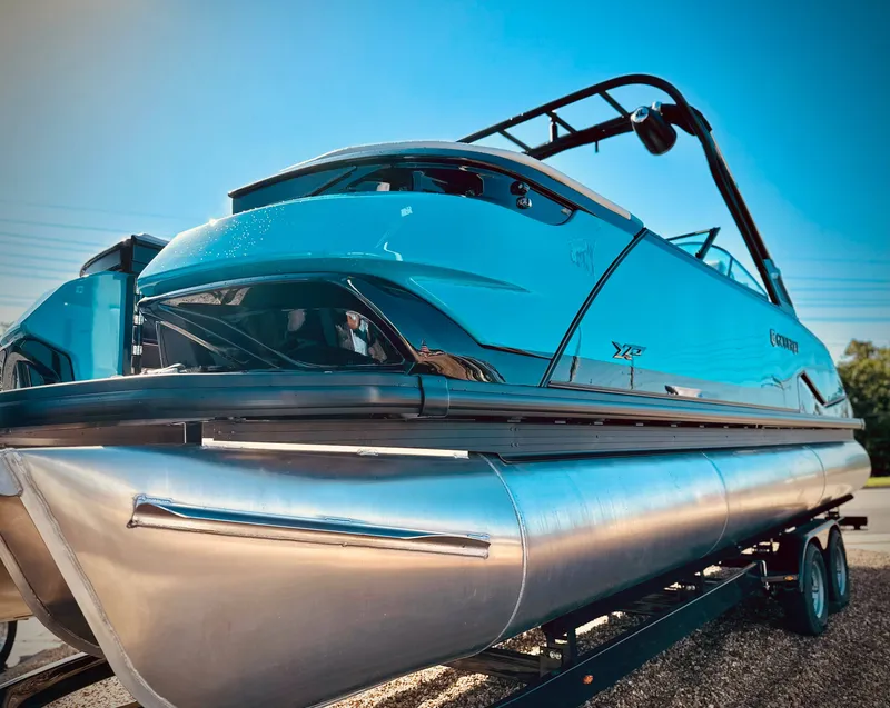 Slide: The Image of Godfrey XP 2700 W w/iMPACT PLUS Toon Package 2024 - 7