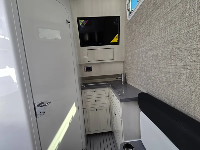 Slide: The Image of HCB 42 Lujo 2024 - 24