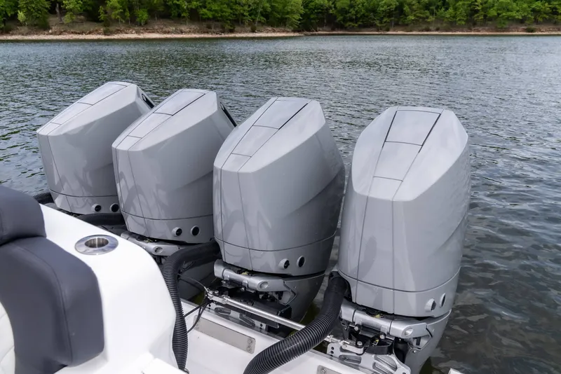 Slide: The Image of HCB 42 Lujo 2024 - 33