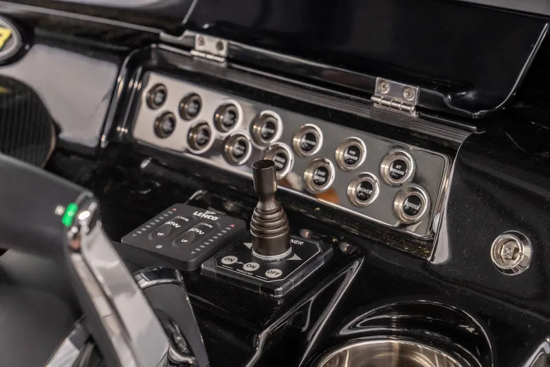 Slide: The Image of HCB 42 Lujo 2024 - 42