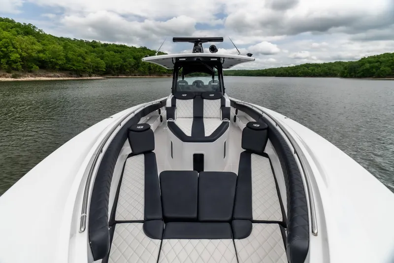 Slide: The Image of HCB 42 Lujo 2024 - 48