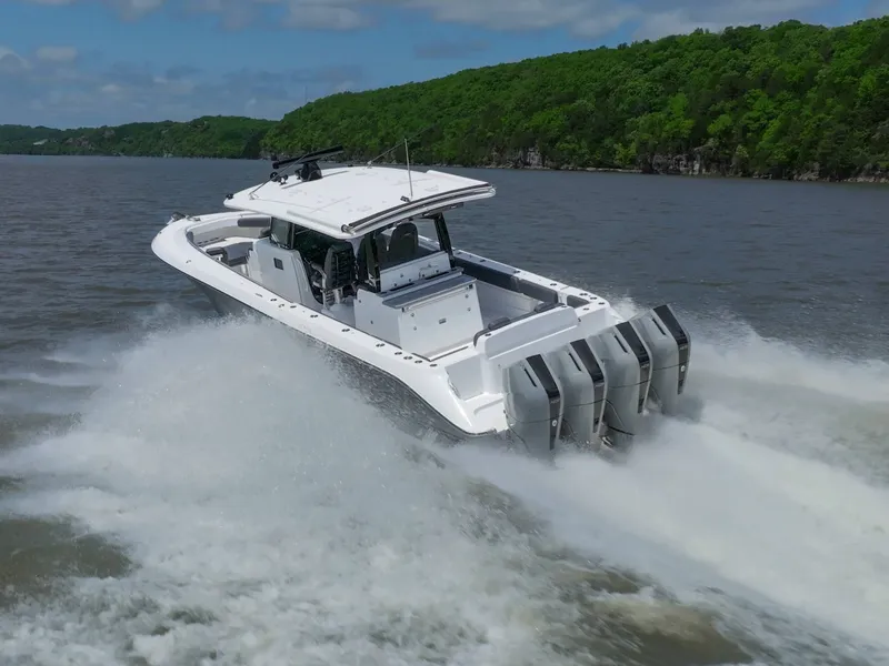 Slide: The Image of HCB 42 Lujo 2024 - 51