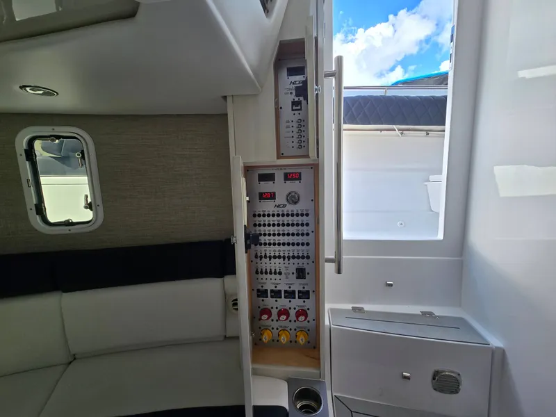 Slide: The Image of HCB 42 Lujo 2024 - 58