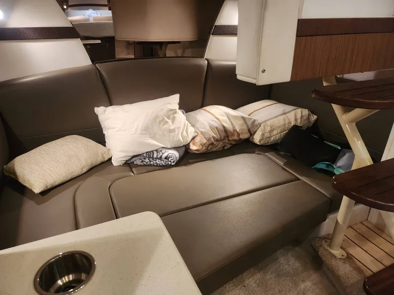 Slide: The Image of Cruisers 350 Express 2014 - 22