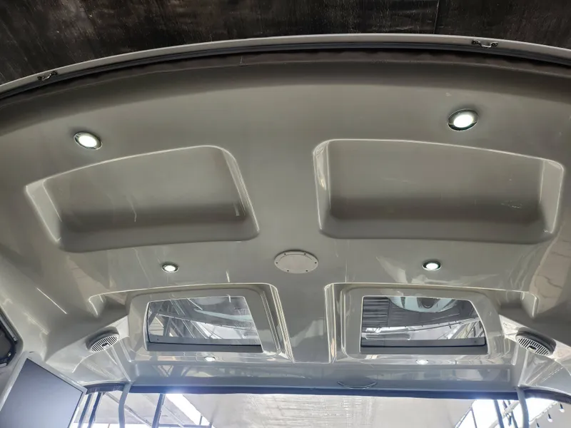 Slide: The Image of Cruisers 350 Express 2014 - 38