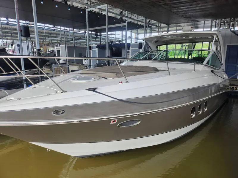 The Image of Cruisers Yachts 350 Express 2014 - 1