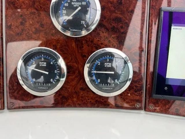 Slide: The Image of Formula Boats 370 SS 2005 - 18