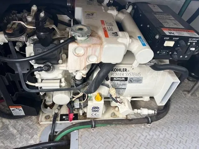 Slide: The Image of Formula Boats 370 SS 2005 - 7