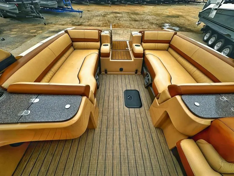 Slide: The Image of Avalon Waketoon 2021 - 9