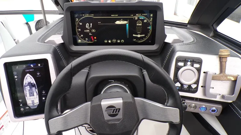 Slide: The Image of Malibu Wakesetter 23 LSV 2022 - 11