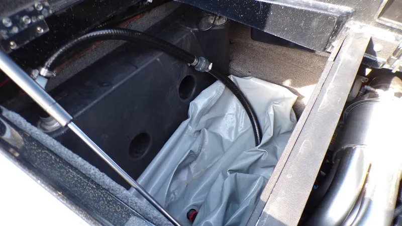 Slide: The Image of Malibu Malibu Wakesetter 23 LSV 2021 - 11