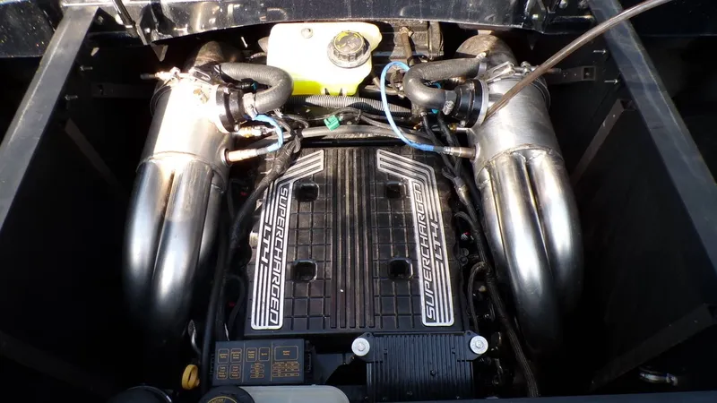 Slide: The Image of Malibu Malibu Wakesetter 23 LSV 2021 - 16