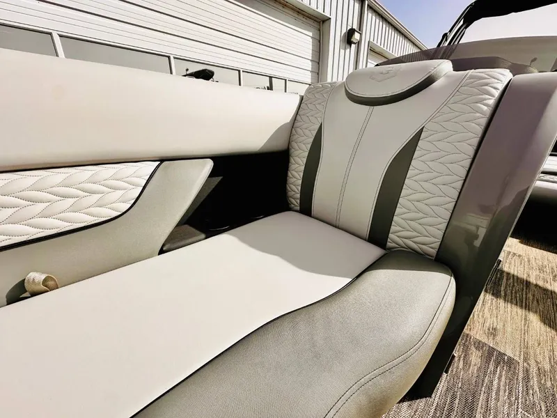 Slide: The Image of Godfrey Monaco 255 DFL w/iMPACT PLU Toon Package 2025 - 14