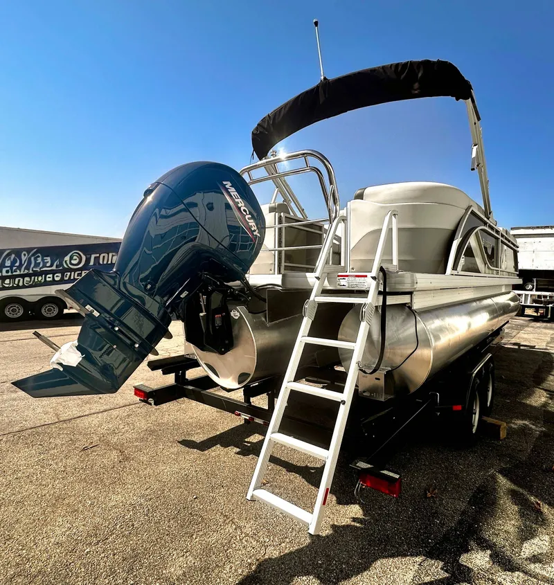 Slide: The Image of Godfrey Sweetwater 2286 SB w/ iMPACT PLUS Toon Package 2025 - 9