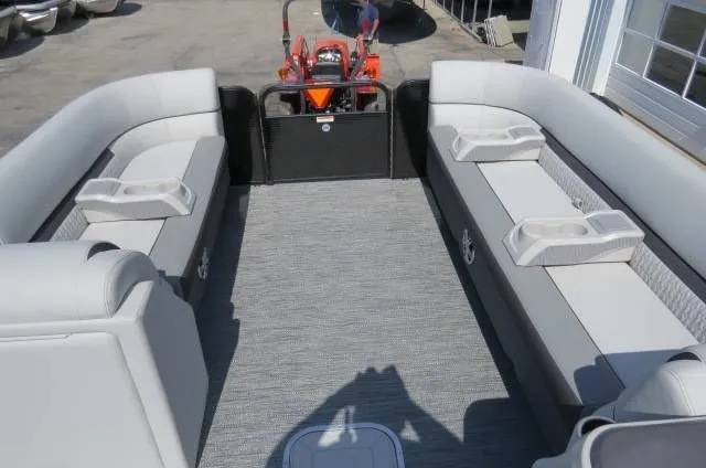 Slide: The Image of Godfrey Sweetwater 2486 DT w/ iMPACT Plus Tritoon Package 2023 - 7