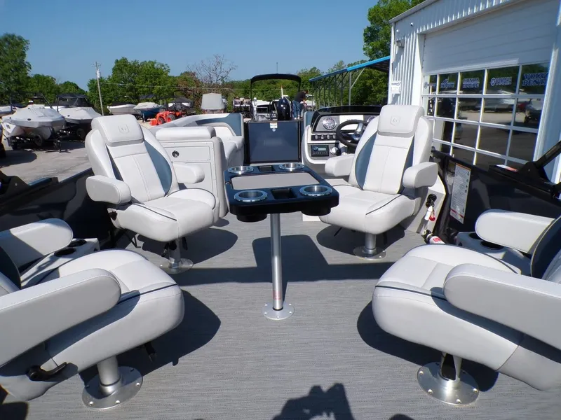 Slide: The Image of Godfrey Sweetwater 2486 QS w/ iMPACT Plus Tritoon Package 2025 - 16