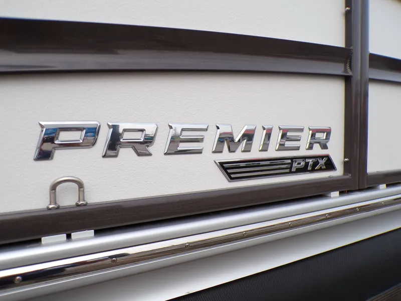 Slide: The Image of Premier 270 Intrigue RF 2024 - 5