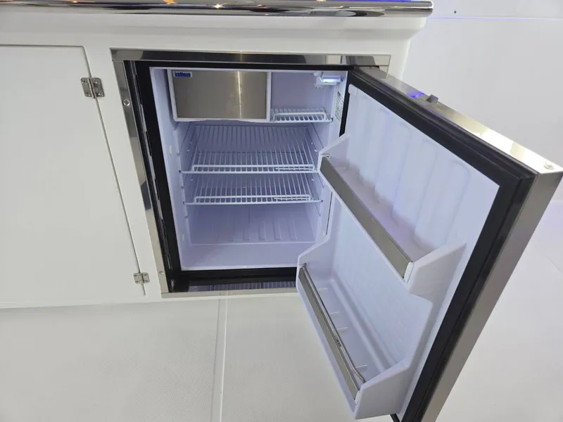 Slide: The Image of Schaefer 375 2025 - 30