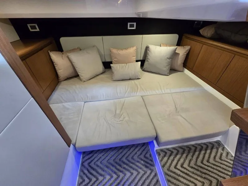 Slide: The Image of Schaefer 375 2025 - 38