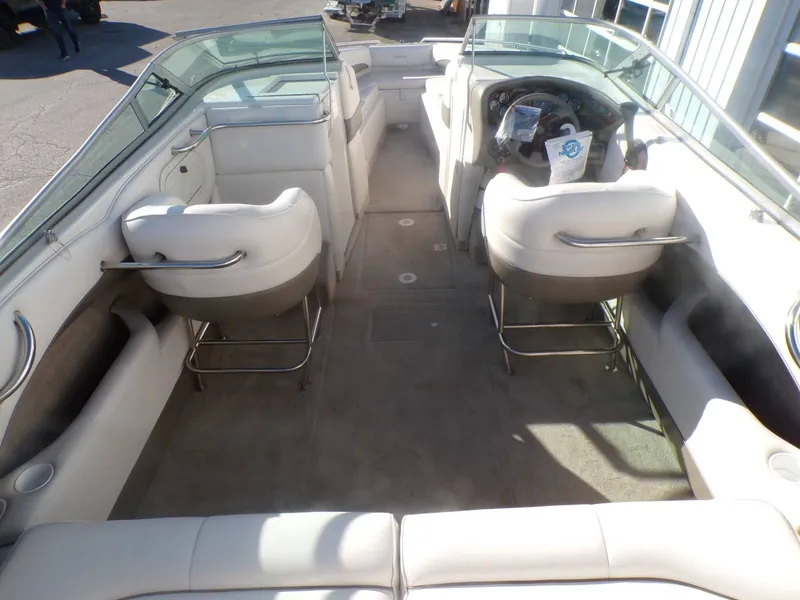 Slide: The Image of Crownline Boats 266 BR 2001 - 13